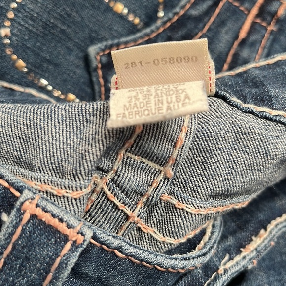 True Religion medium wash rose stitch straight jeans with crystal back pockets - Picture 16 of 16